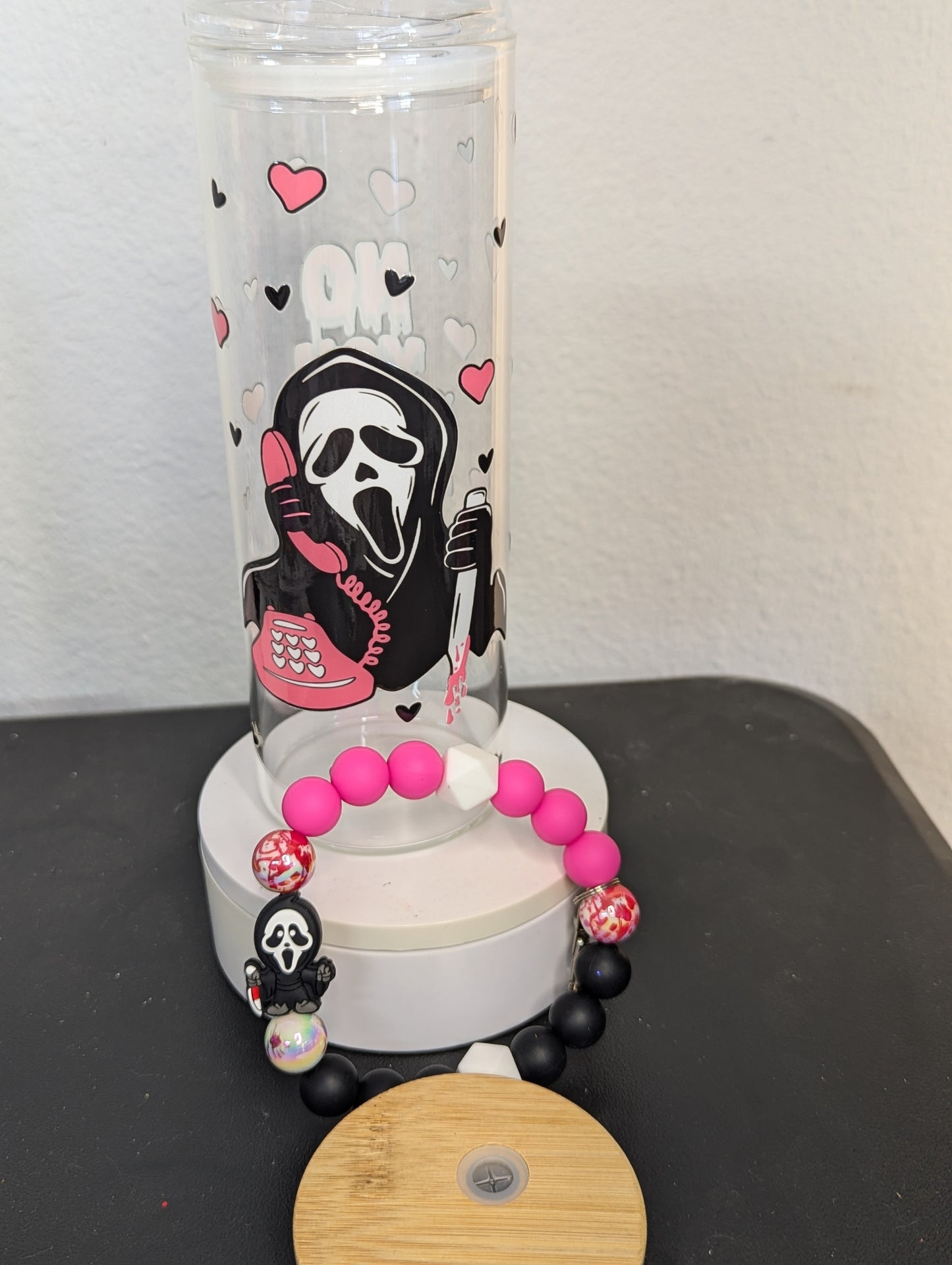 No you hang up 20oz glass tumbler and wristlet